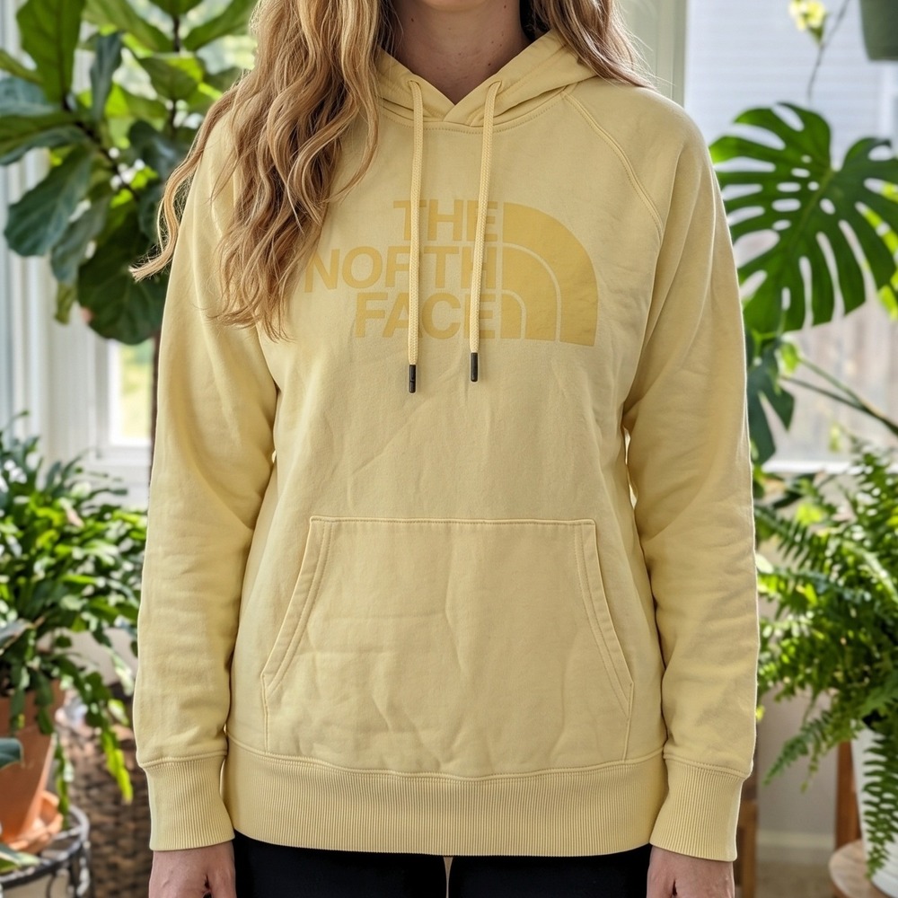 The North Face Womens Yellow Logo‎ Pullover Hoodie Raglan Sweatshirt NF0A4M4W